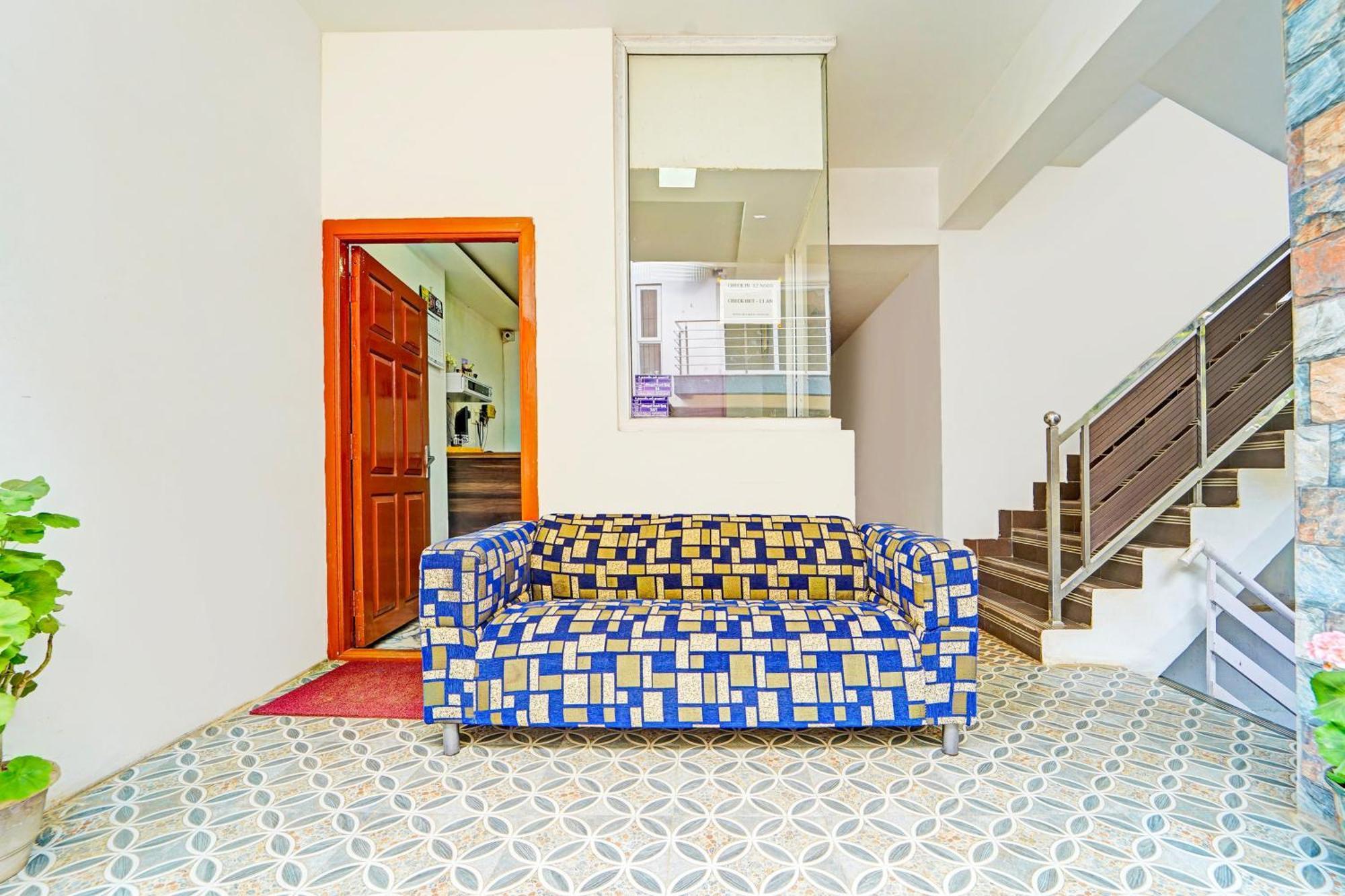 Hotel O Vijaynagar Road Formerly Anmol Peace Stay Udagamandalam Exterior photo