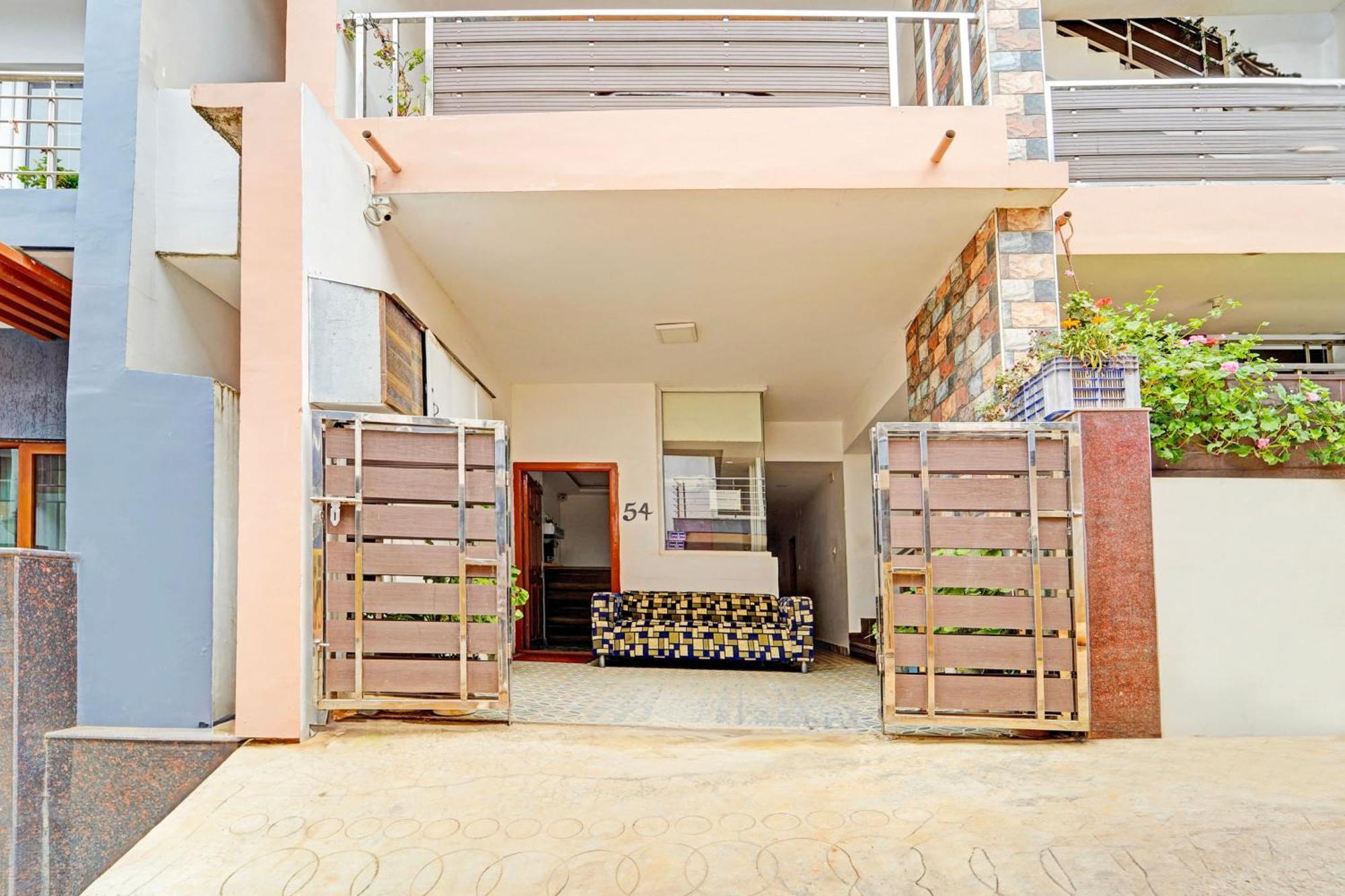 Hotel O Vijaynagar Road Formerly Anmol Peace Stay Udagamandalam Exterior photo