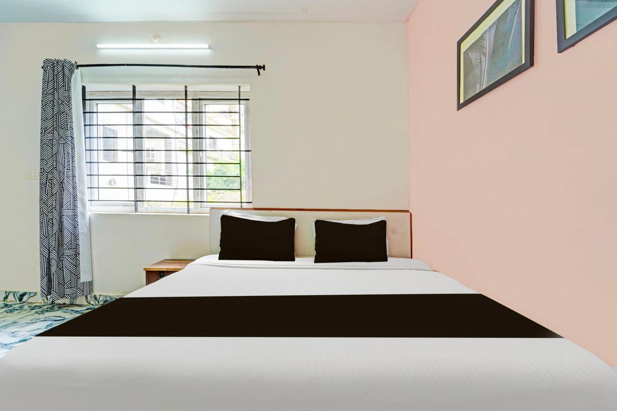 Hotel O Vijaynagar Road Formerly Anmol Peace Stay Udagamandalam Exterior photo