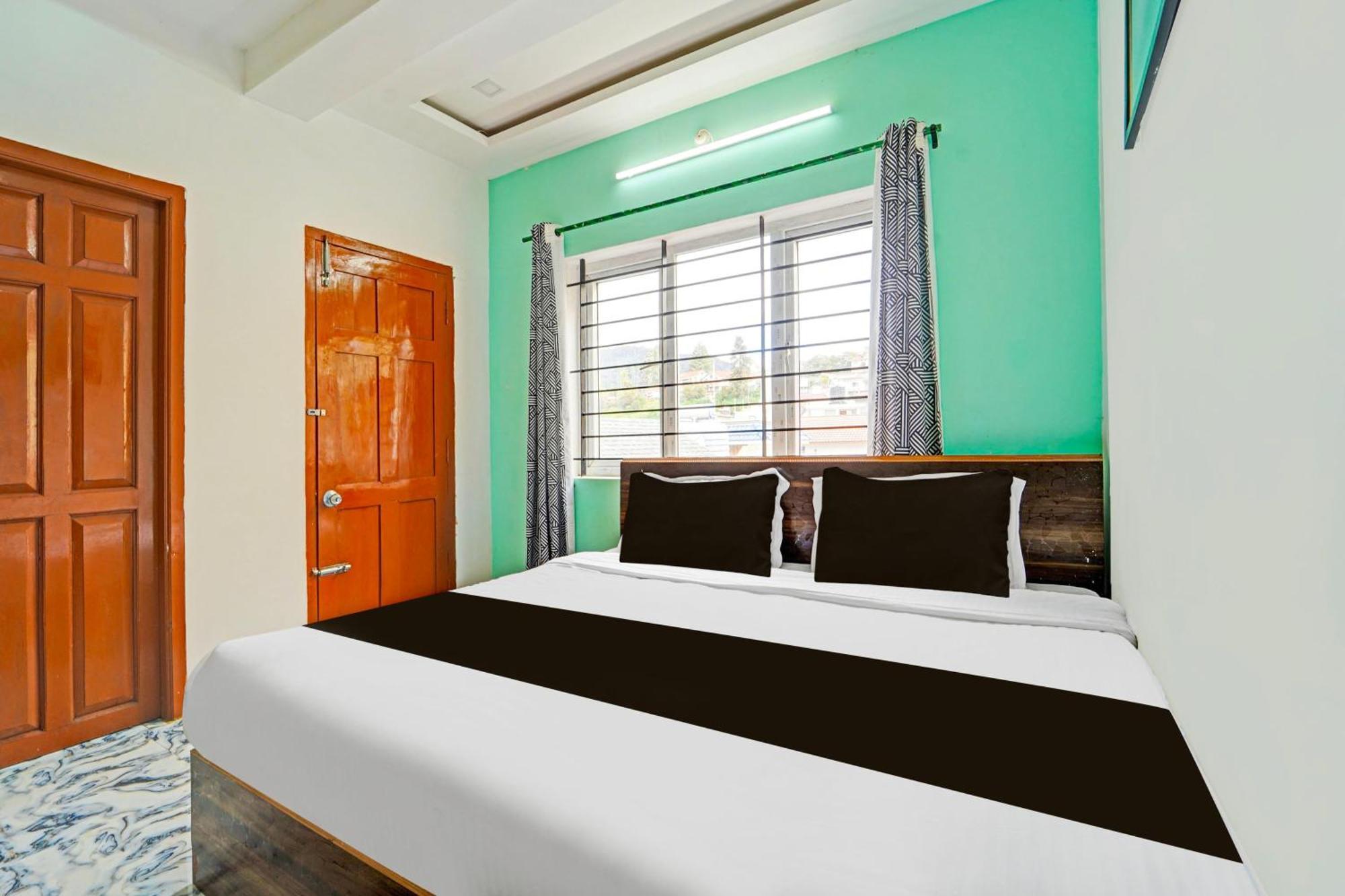 Hotel O Vijaynagar Road Formerly Anmol Peace Stay Udagamandalam Exterior photo